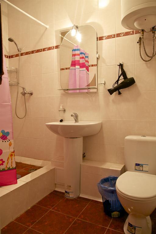 West Hotell Kharkiv Eksteriør bilde